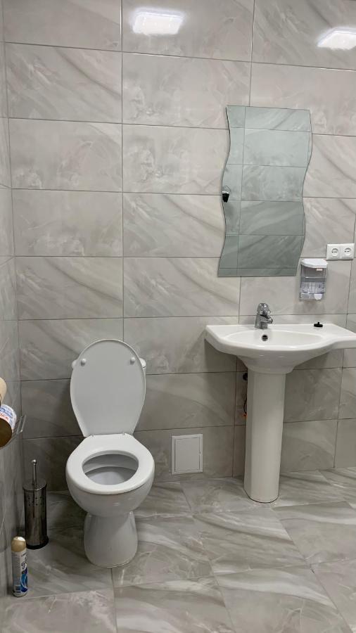 Hostel Koleso Odessa Exteriör bild
