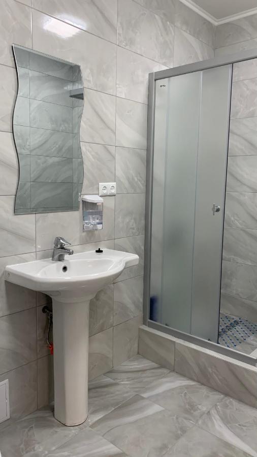 Hostel Koleso Odessa Exteriör bild