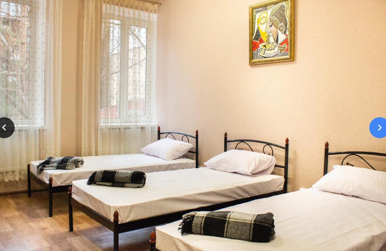 Hostel Koleso Odessa Exteriör bild
