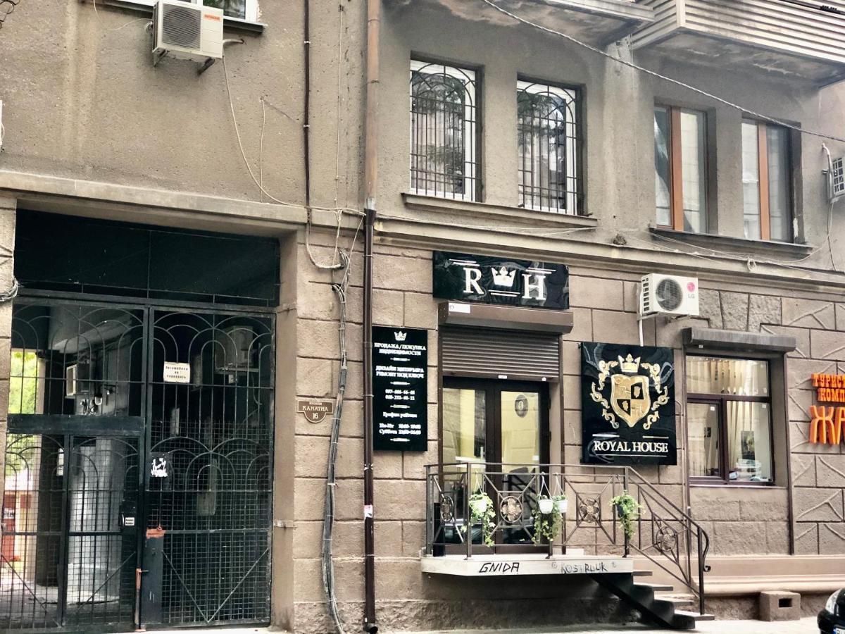 Hostel Koleso Odessa Exteriör bild